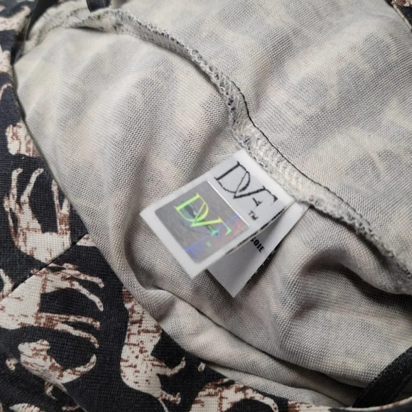 Diane Von Furstenberg 100% Silk Safari Romper, Size 4 - Picture 9 of 11